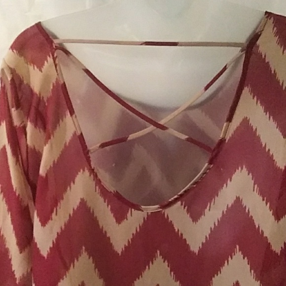Charming Charlie Chevron Top with Criss Cross Back - Picture 6 of 7